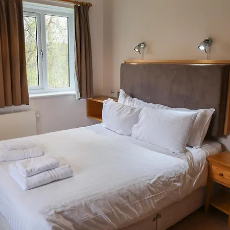 Jubilee First-floor Double Bedroom *