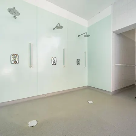 Jubilee First-floor Double Bedroom